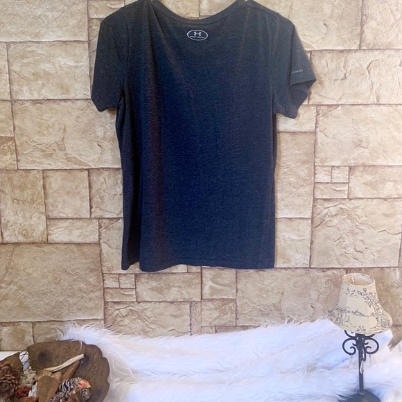 Under Armour Gray Top - Picture 2 of 2